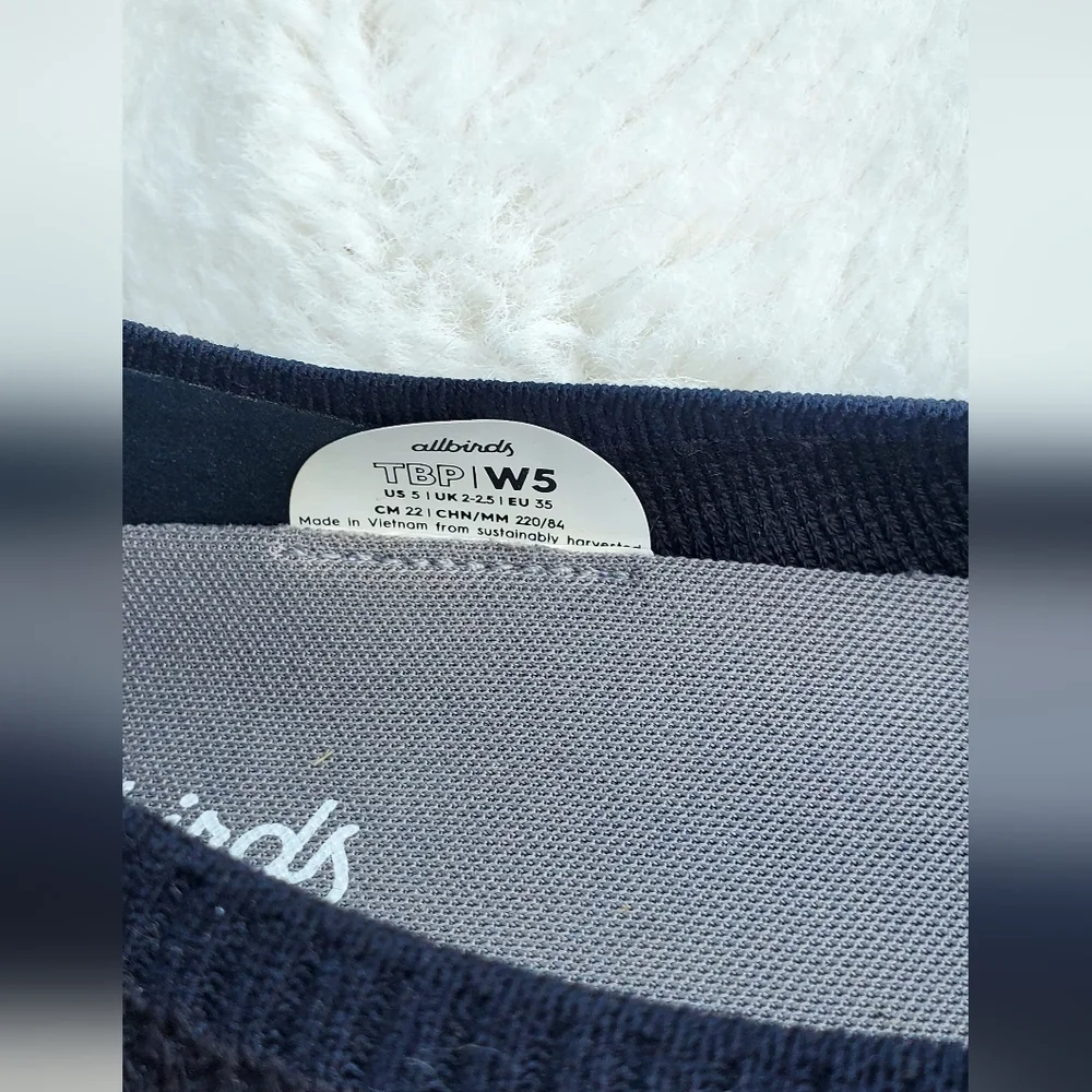 Allbirds Women's Black Flats Size 5 - Picture 8 of 8